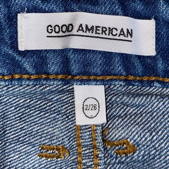 GOOD AMERICAN $119 BOMBSHELL Denim Distressed SHORTS Blue (153) sz 2/26 - Picture 6 of 14